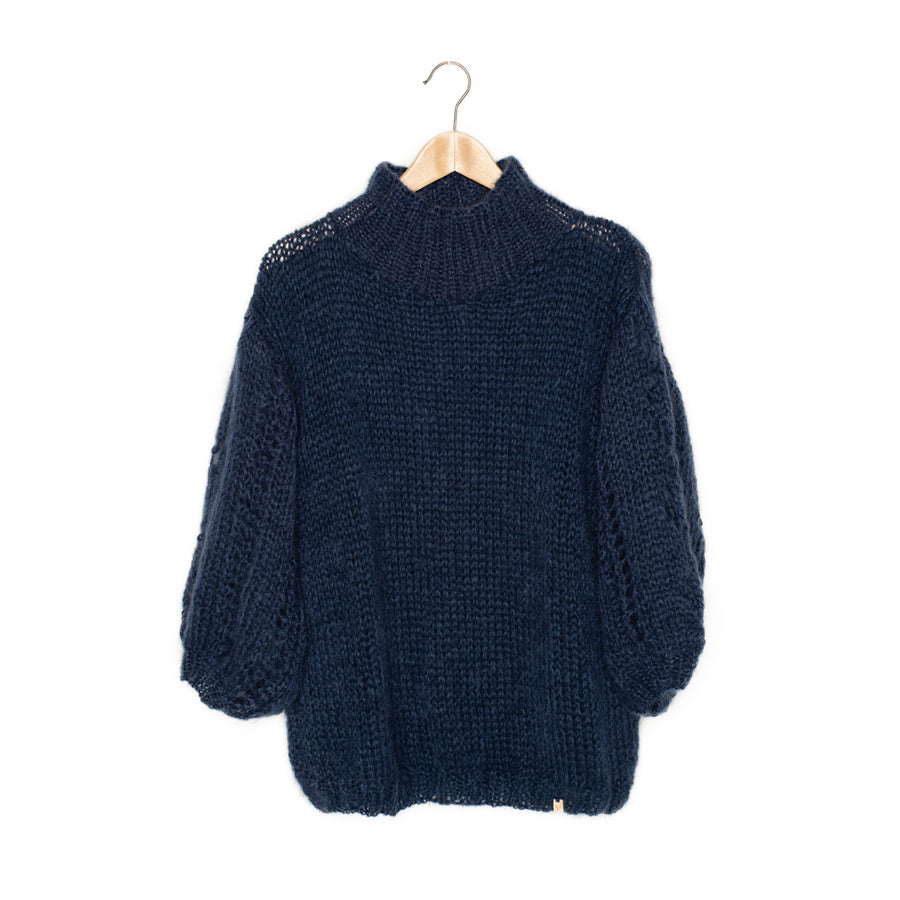 Sweaters - VEST